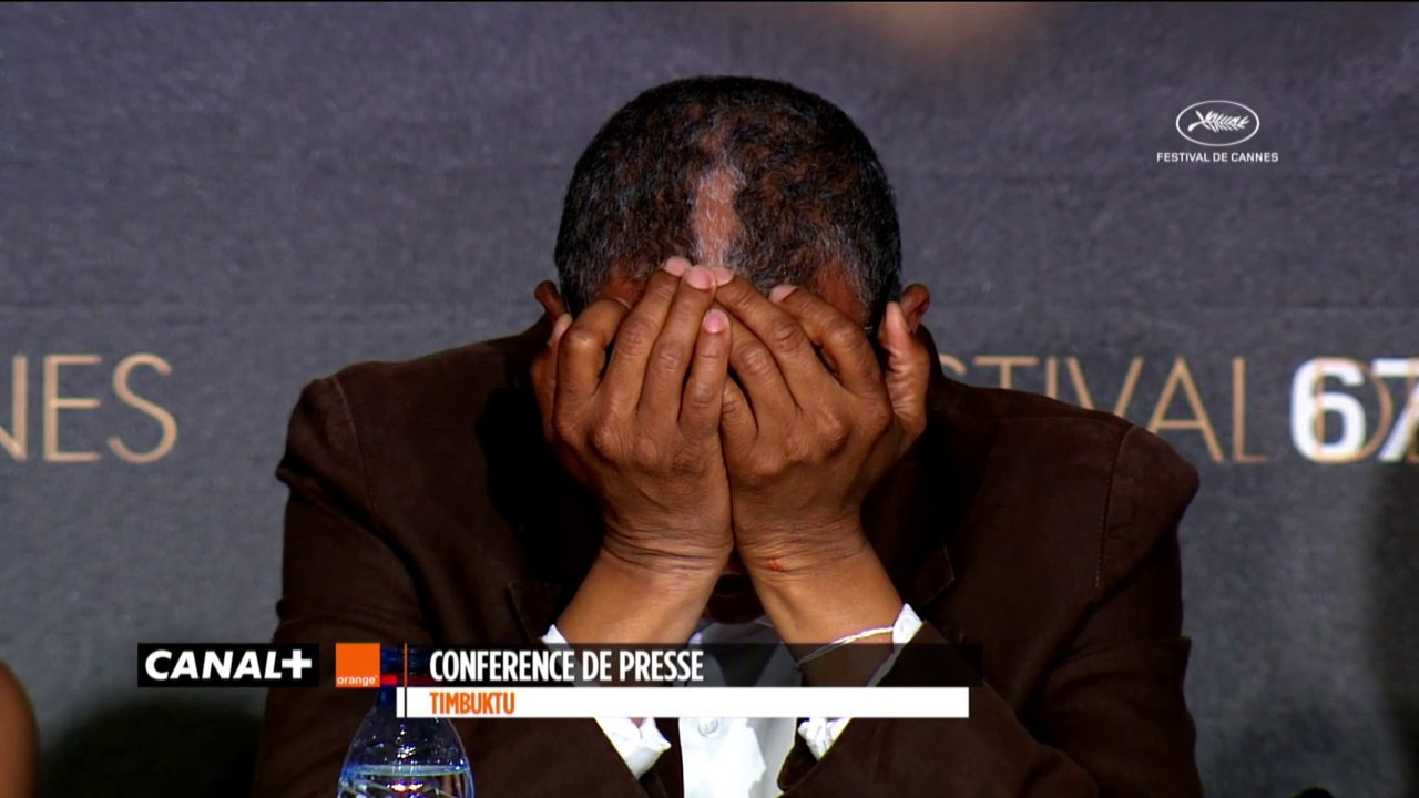 Abderrahmane Sissako :  'Je pleure à la place de ceux qui ont vécu'