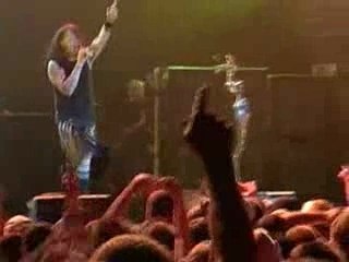 Korn - Another brick in the wall