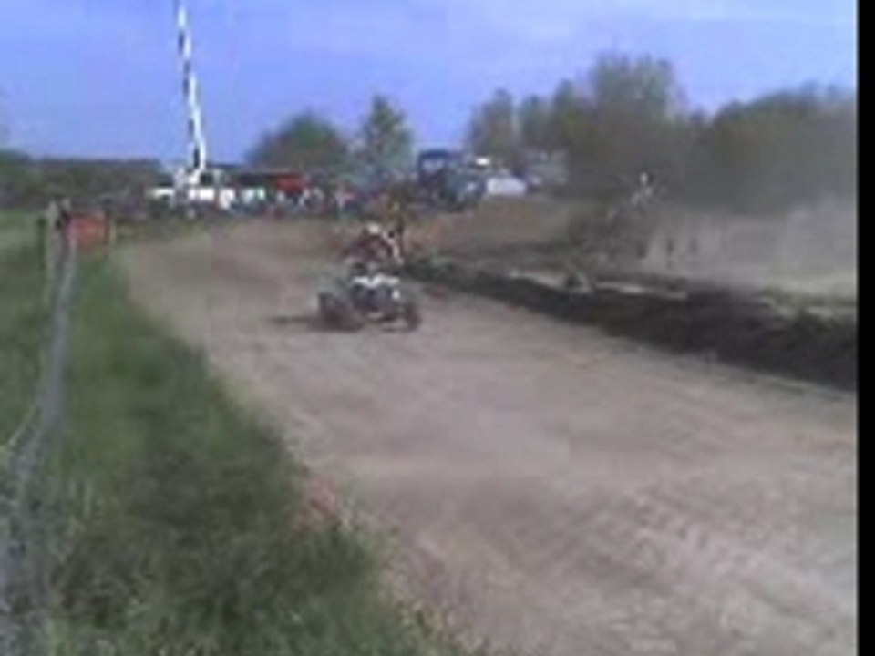 quad cross a vierzon by poiro team