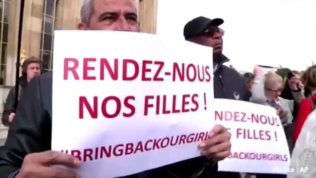 FRANCE Boko Haram Les Ex-Premiéres Dames Carla Bruni et Valerie Trierweiler HD