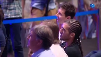 Un emocionado Puyol se despide del Barça tras quince años en el primer equipo