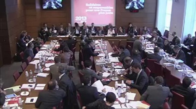 Auditions de M. Pierre Moscovici, ministre de l’économie et des finances, et M. Jérôme Cahuzac, ministre délégué chargé du Budget - Vendredi 28 Septembre 2012