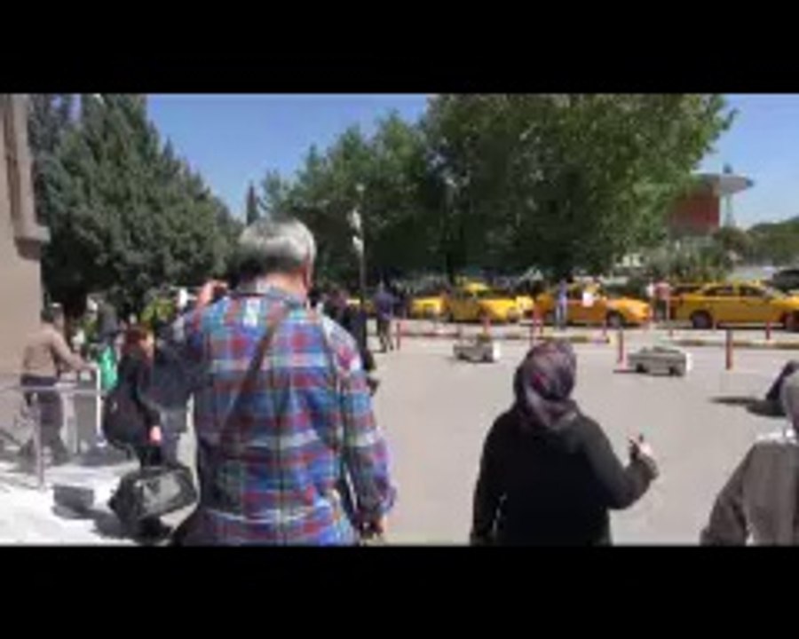 Kazı sırasında doğalgaz borusu patladı, tren seferleri iptal