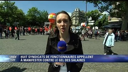 Il fait l'escalier pendant un duplex de BFMTV - 16/05