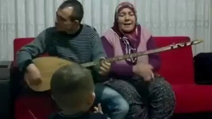 teyzemiz nasil söyluyor vefasiz leyla