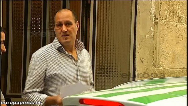 Muere una niña al caer de un quinto piso en Barcelona