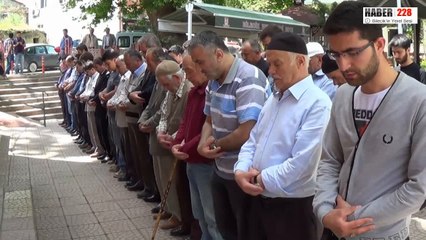 Gıyabi Cenaze Namazı Şerif Paşa Camisi