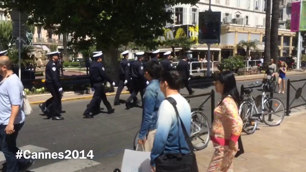 VITE VU #13 - #Cannes2014 - Parade