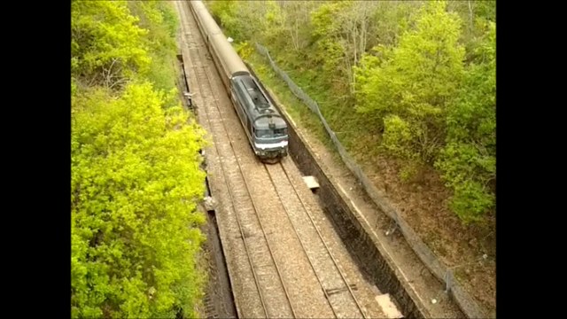 LE VENTADOUR, TRAINS INTERCITES 4490 & 4591, BORDEAUX- CLERMONT-FD - BORDEAUX, au Pont des PARJADIS, CHANAT-LA-MOUTEYRE, et à LESPINASSE