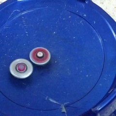 BeyBattle: Archer Pegasus 145MS (Fake) vs Dark Bull D125BS (Fake)