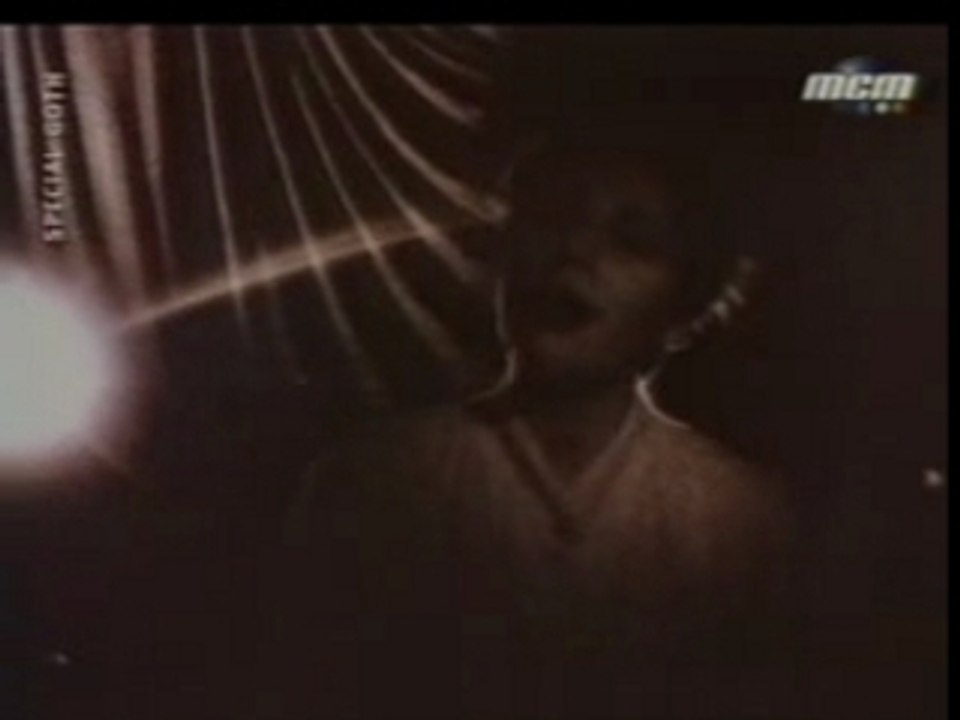 Cocteau Twins - Crushed