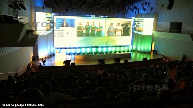 Expertos de toda España abordan en un congreso los últimos avances en cirugía de catarata