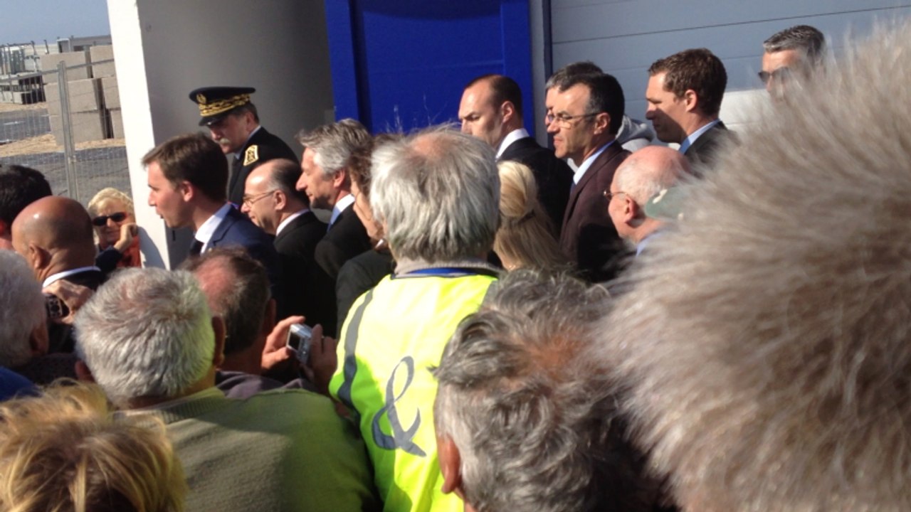 Manuel Vaĺls sur la plages du Débarquement