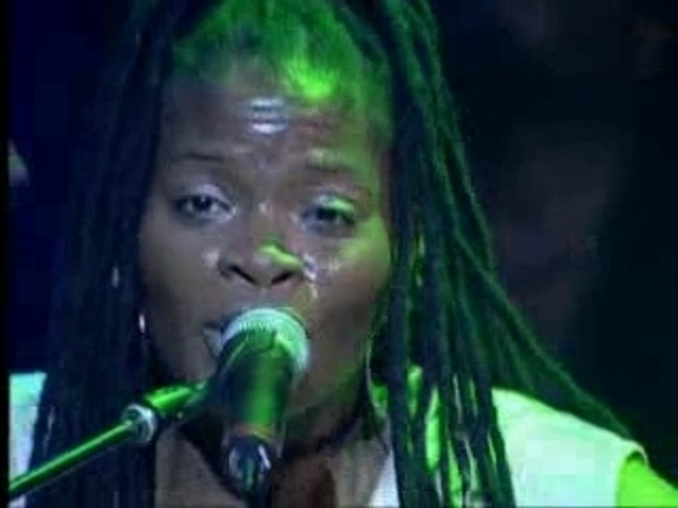 MORGAN HERITAGE   'EVERYTHING  LIVE