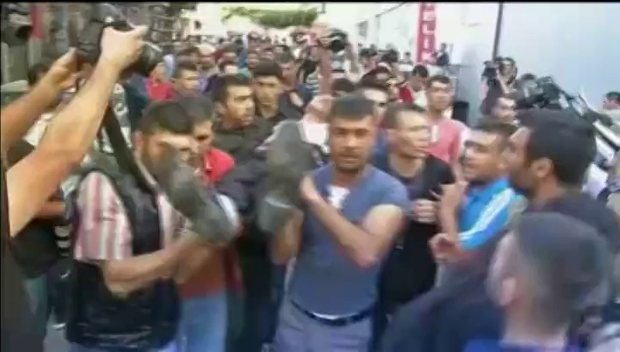 Turquie : la police réprime une manifestation sur le site de l'accident minier