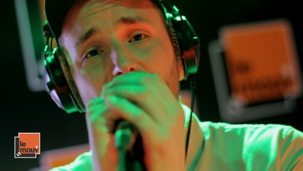 Isaac Delusion - She Pretends en Mouv'Session