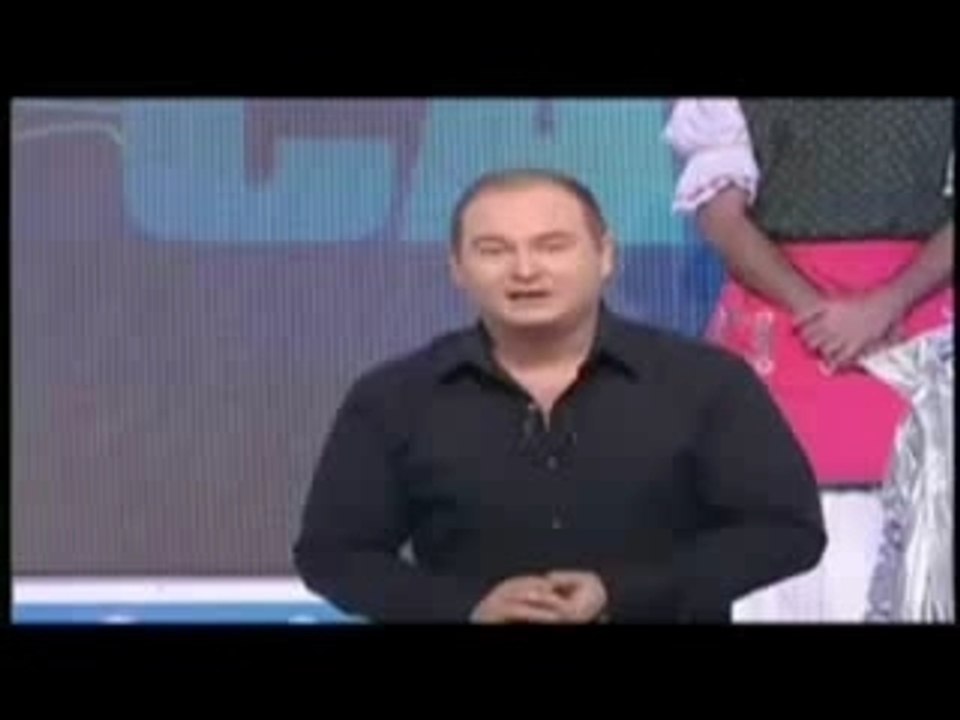 Fatal bazooka fous ta cagoule