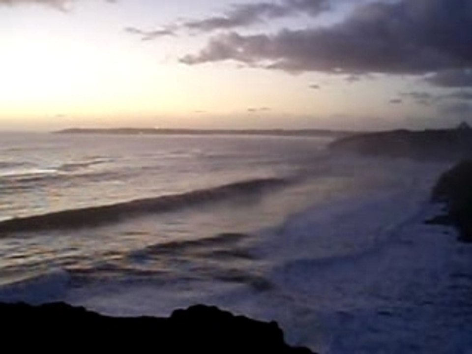 Waves on Freddie McGregor "Joggin' "