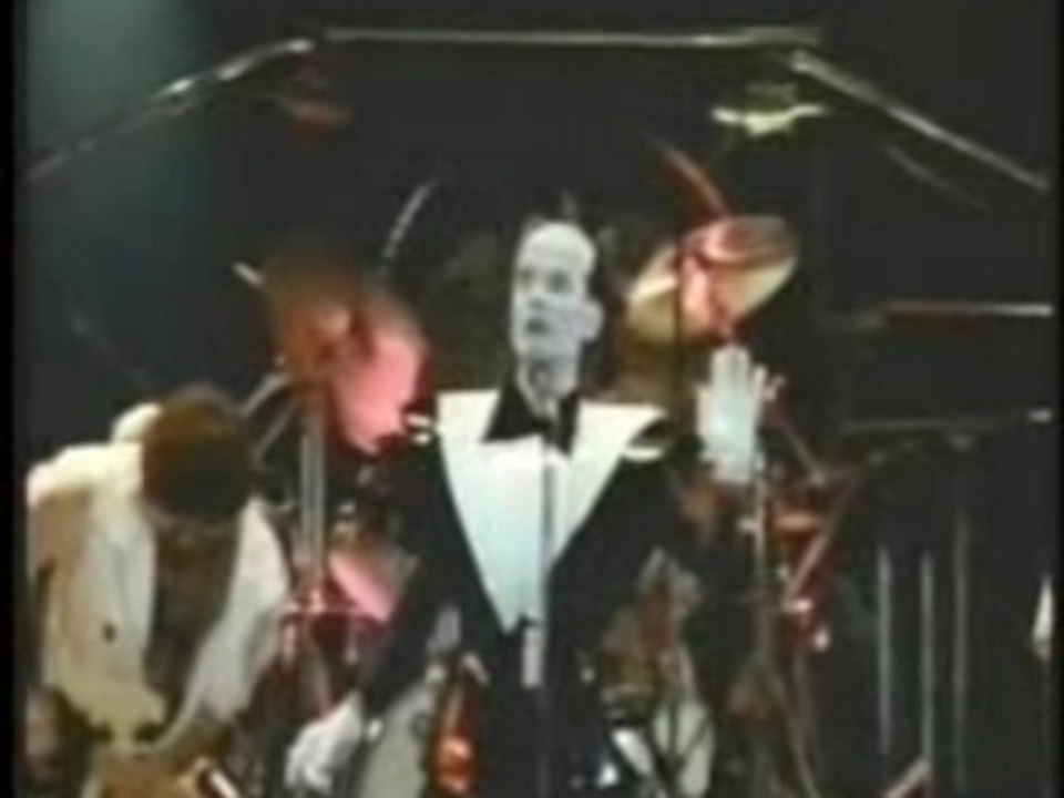 Total eclipse [Klaus Nomi]