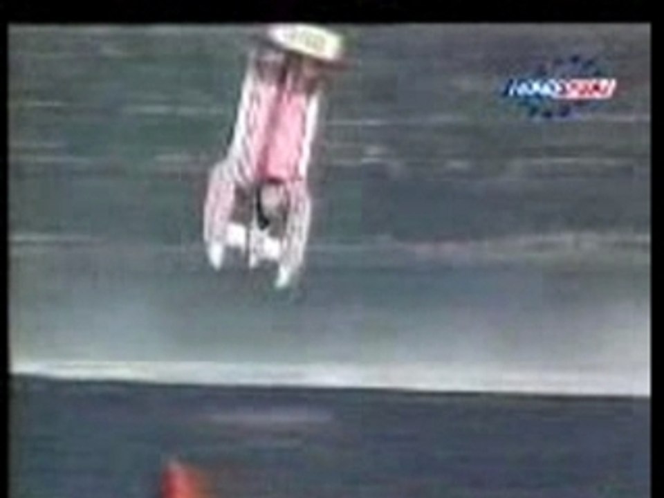 FUNNY_Speed_Boat_Accident