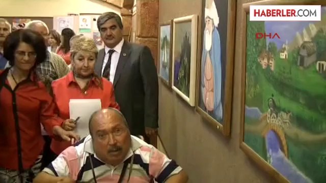 Engelli Ressam Hayallerini Tuvale Aktardı