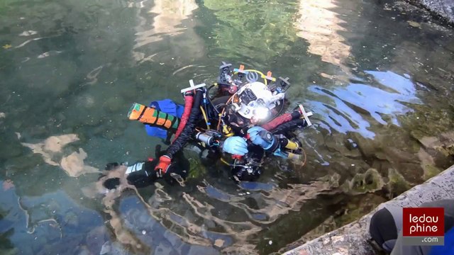 Record de plongée à Bourg-Saint-Andéol