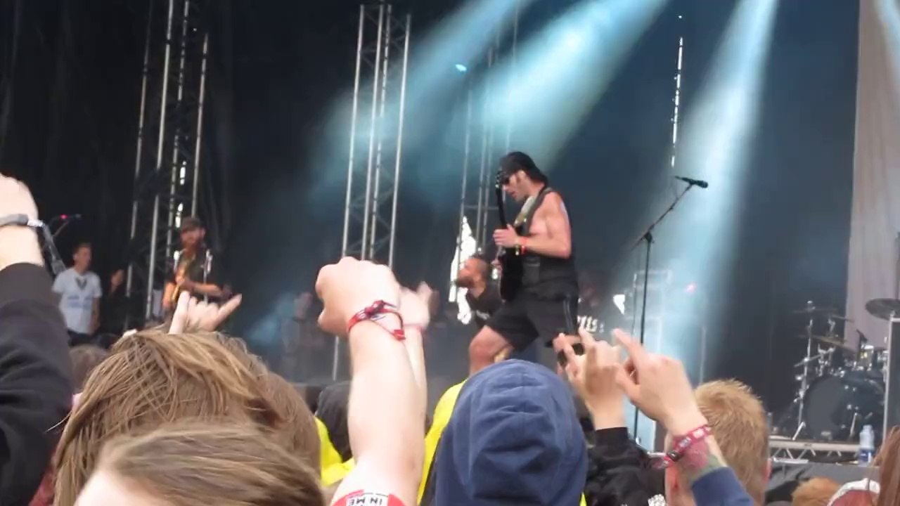 Killswitch Engage - Holy Diver