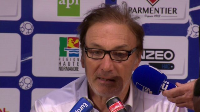 Conférence de presse Havre AC - AC Arles Avignon (2-1) : Erick MOMBAERTS (HAC) - Franck DUMAS (ACA) - 2013/2014