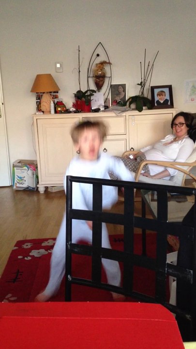 Thomas sur la piste de danse