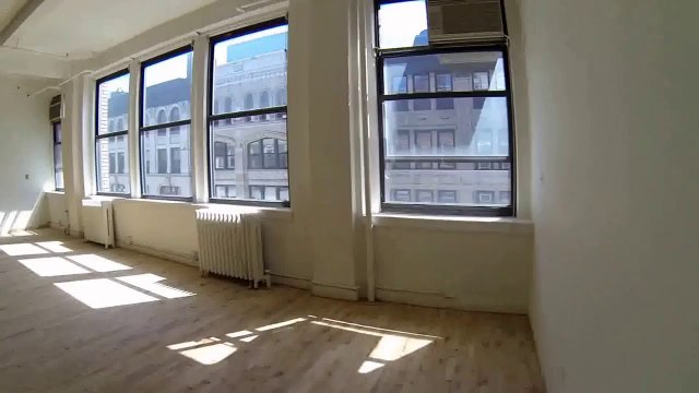 25TH & SIXTH AVE 6,500 SF BRIGHT FULL-FLOOR OFFICE LOFT