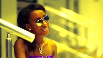 HELENE  -  Lehilahy mavandy  (gasy - malagasy)