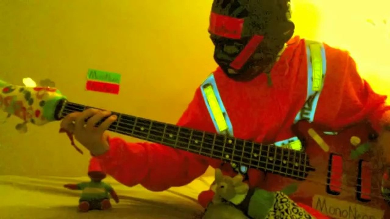 MonoNeon x Kathy Taylor: "Oh How Precious"