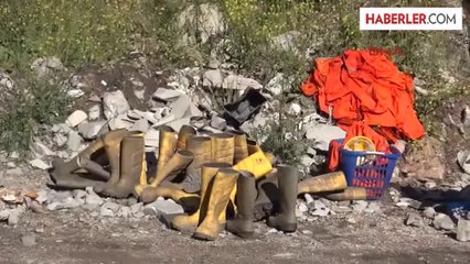 Geriye Madencilerin Çizmeleri Kaldı