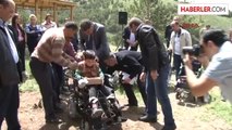 Erzurum'da Engellilerin Tekerlekli Sandalye Sevinci
