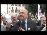 Napoli - Europee, la protesta dei pensionati esclusi (17.05.14)