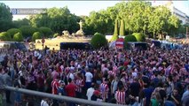 Fiesta rojiblanca en Neptuno