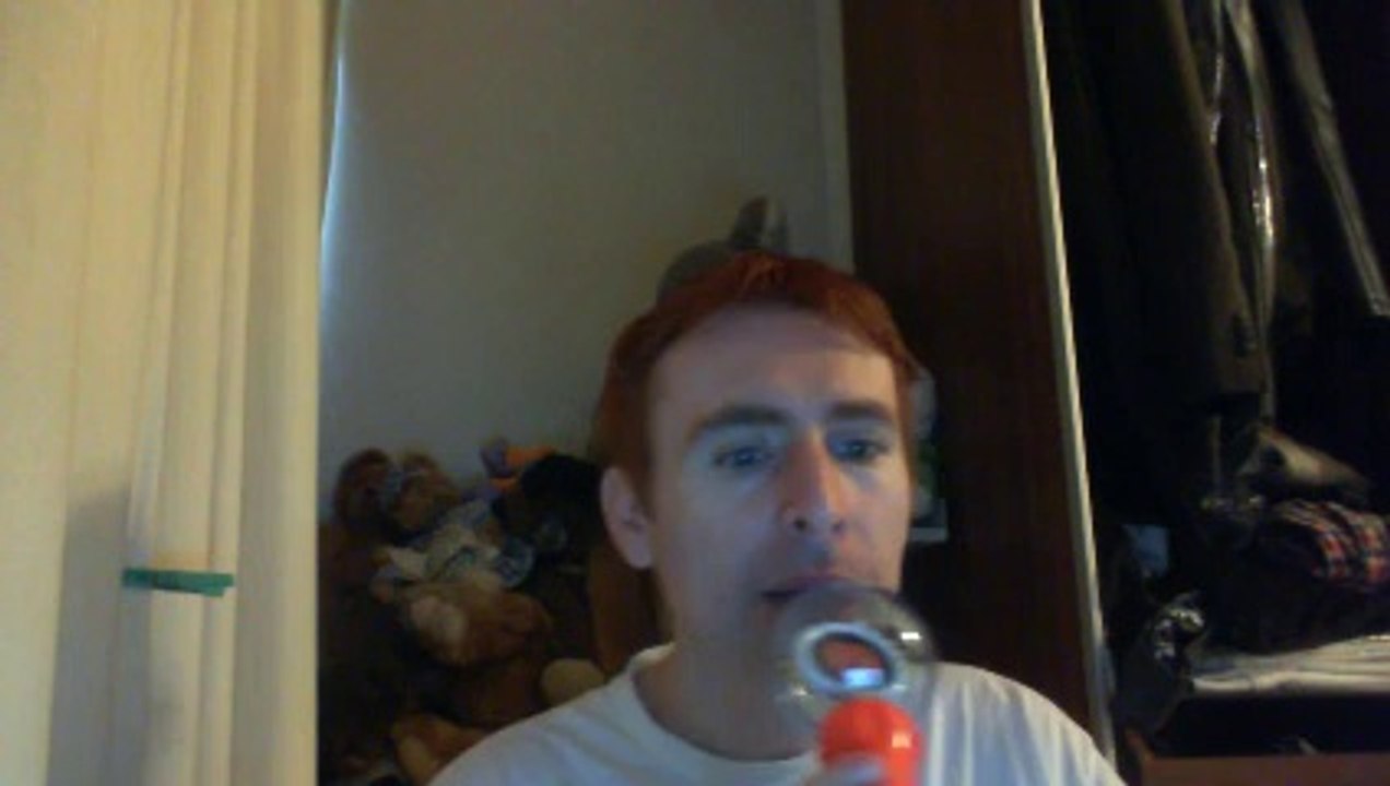 Wiwi égratigne "fleur fanée" de l'Algérino