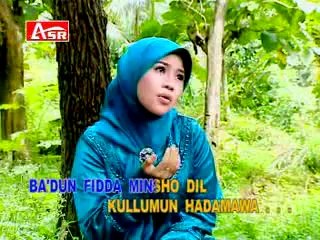 AMANTUBILLAH wafiq azizah @ lagu Qasidah