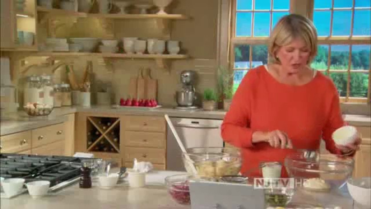 Martha.Stewarts.Cooking.School.S03E11.Potatoes