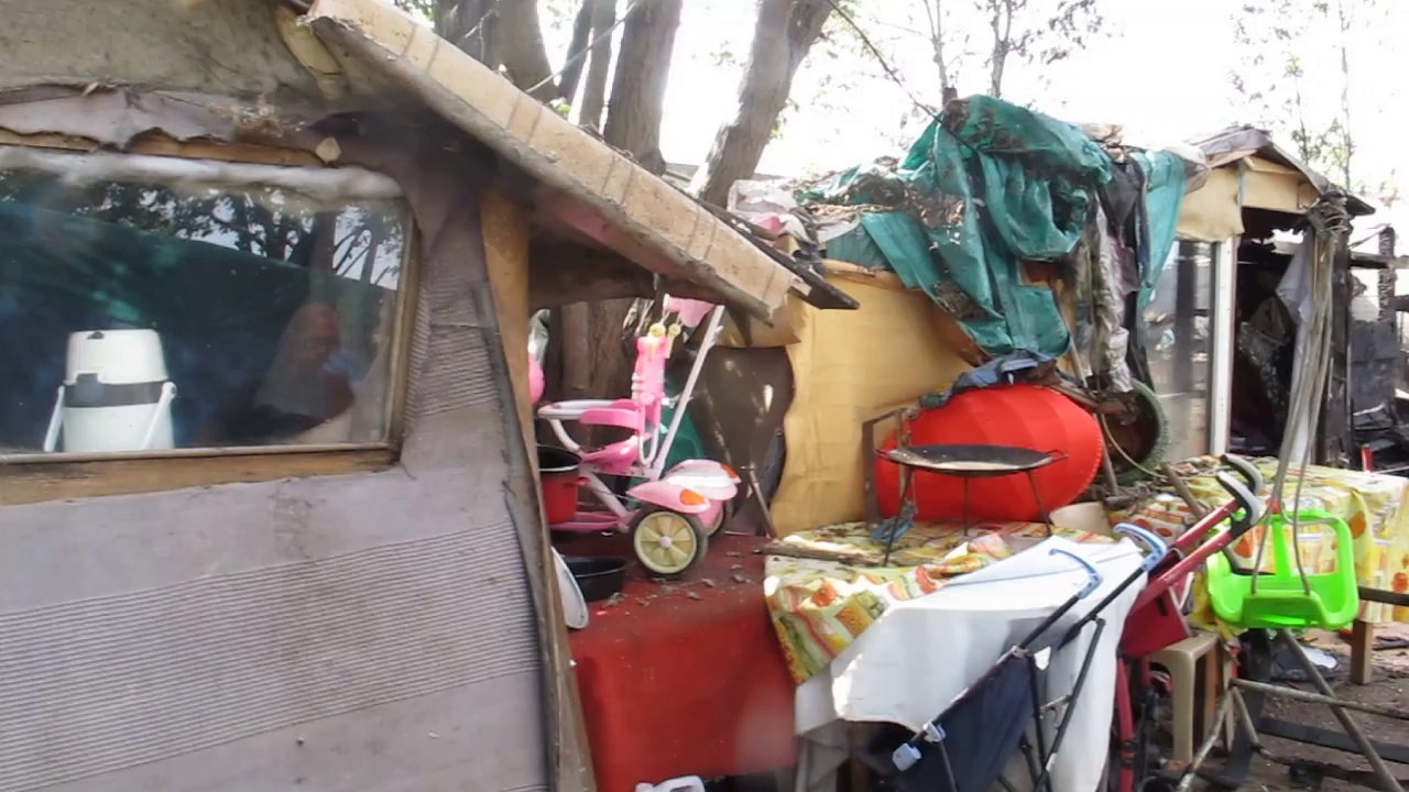 Villeneuve-d'Ascq : un mort dans l'incendie d'un camp de Roms