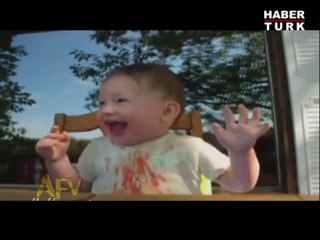 Bebeklerin En Komik Halleri