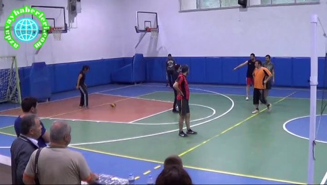 Azdavay Kaymakamlığı Voleybol Turnuvası Final Maçı