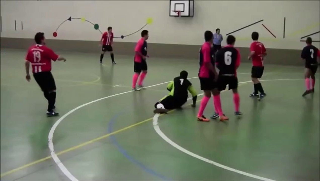 PARTIDO FUTBOL SALA 3-11-2013  OTXARTABE - HEGALARIAK 6 - 1