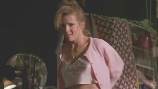 Lea Thompson Bedroom Scene From Howard The Duck Video Dailymotion 
