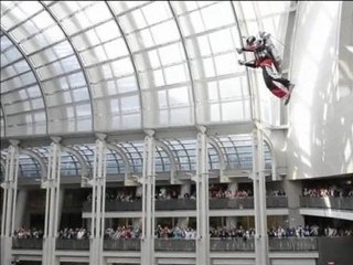 Etats-Unis: le spectaculaire envol d'un homme avec un jetpack - 19/05