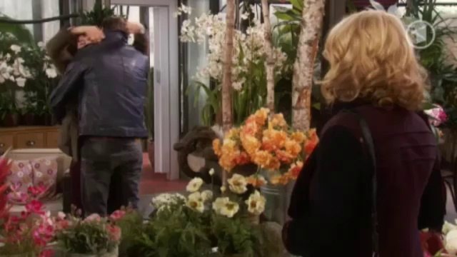 Rote Rosen : Tine sieht die innige Umarmung zwischen Merle und Ole II Folge 1725