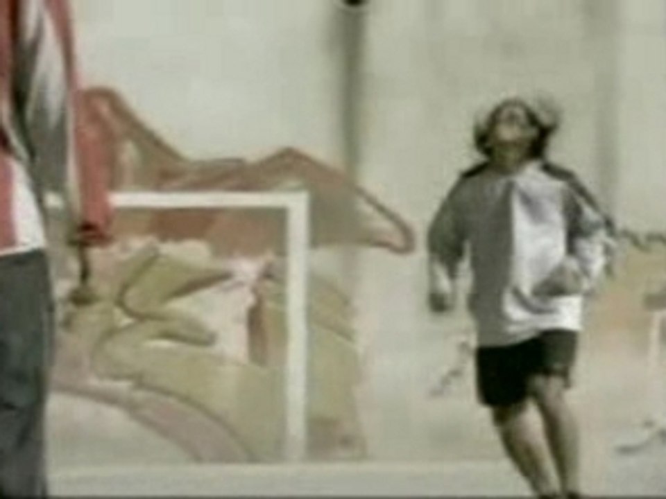NIKE - Freestyle - Ronaldinho&Inamoto