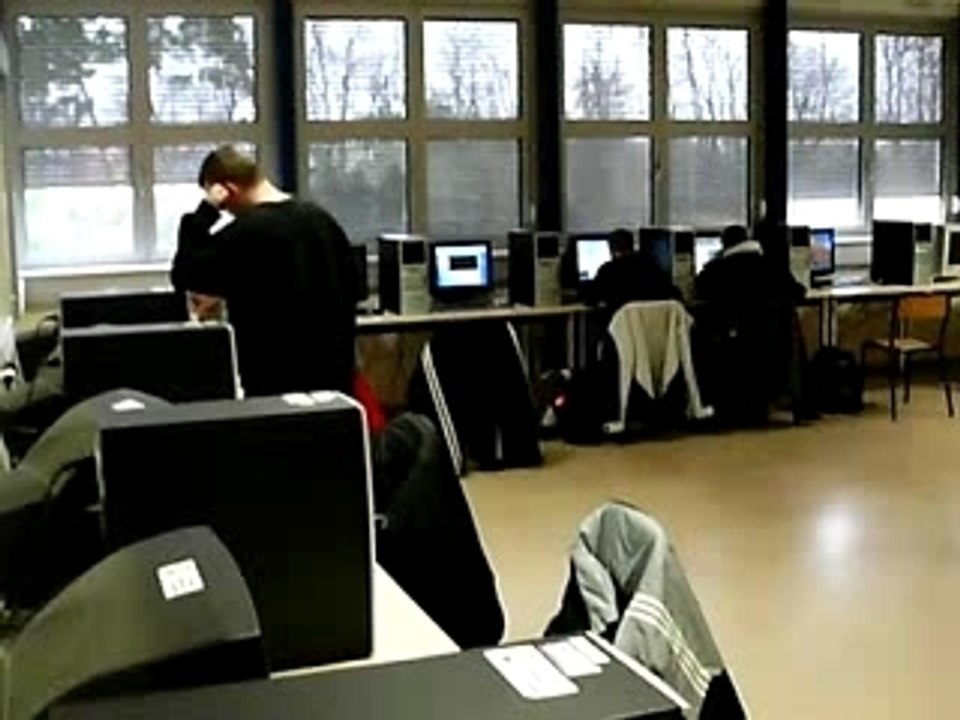 Info 23.01.07 Réunion autour de Pfister