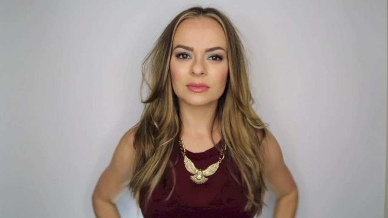 Allure Insiders - Meet Shannon Ray of Gloss and Dirt
