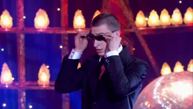 ALEXANDER BATUEV-contortion-presents Art agency Valentino